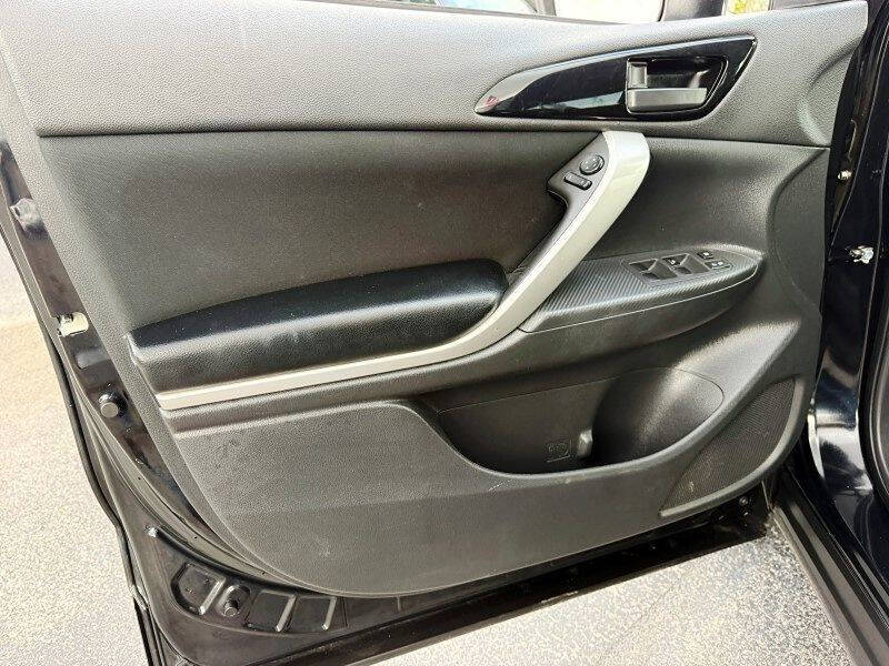 2022 Mitsubishi Eclipse Cross ES