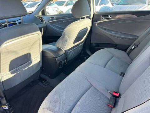 2013 Hyundai Sonata Hybrid