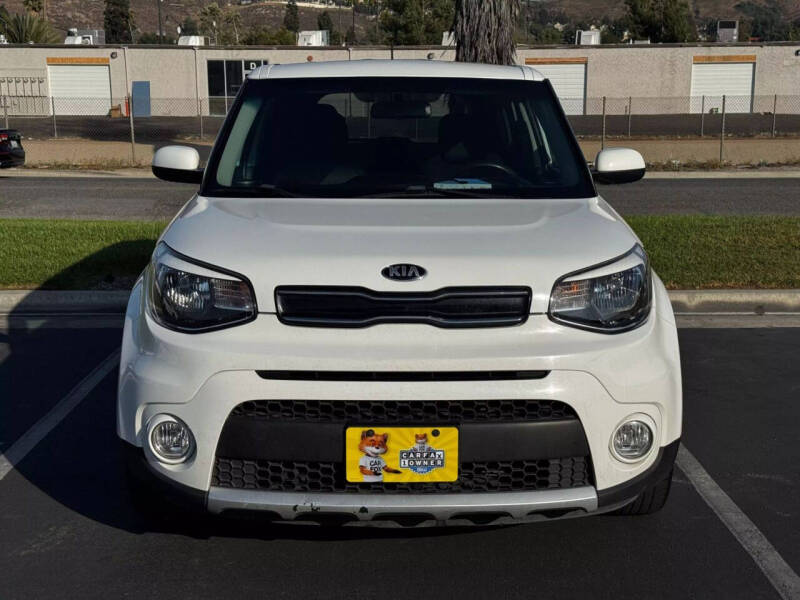 2017 Kia Soul +