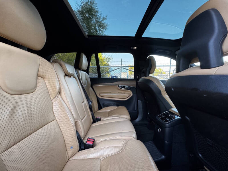 2018 Volvo XC90 T8 eAWD Inscription