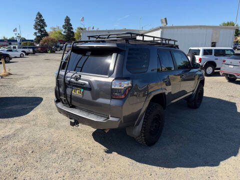 2016 Toyota 4Runner SR5
