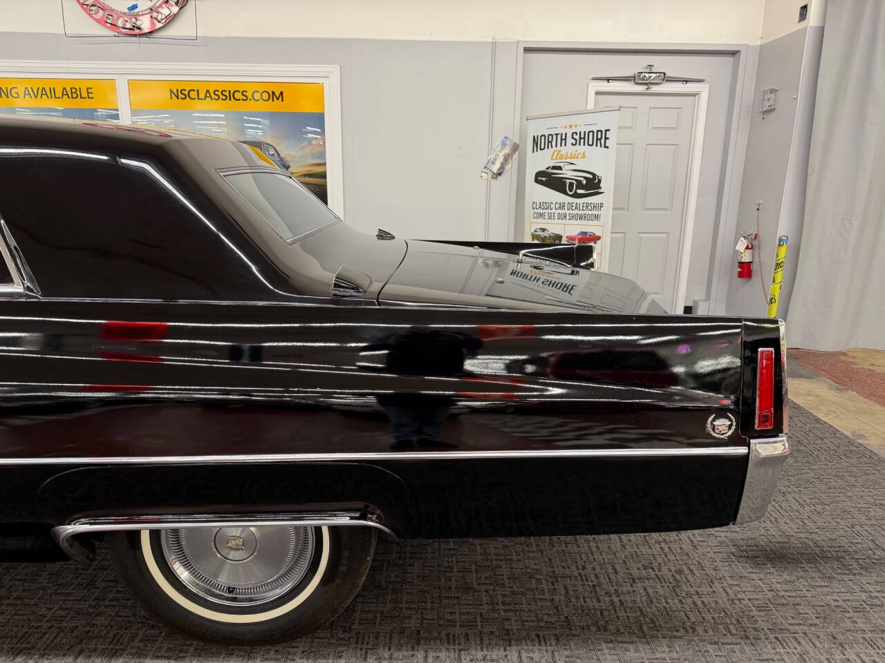 1970 CADILLAC FLEETWOOD 22