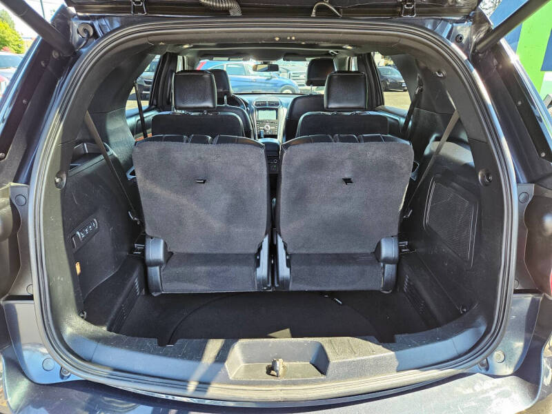2017 Ford Explorer Platinum