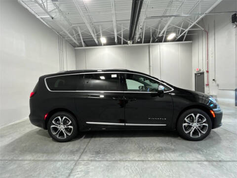 2026 Chrysler Pacifica Pinnacle