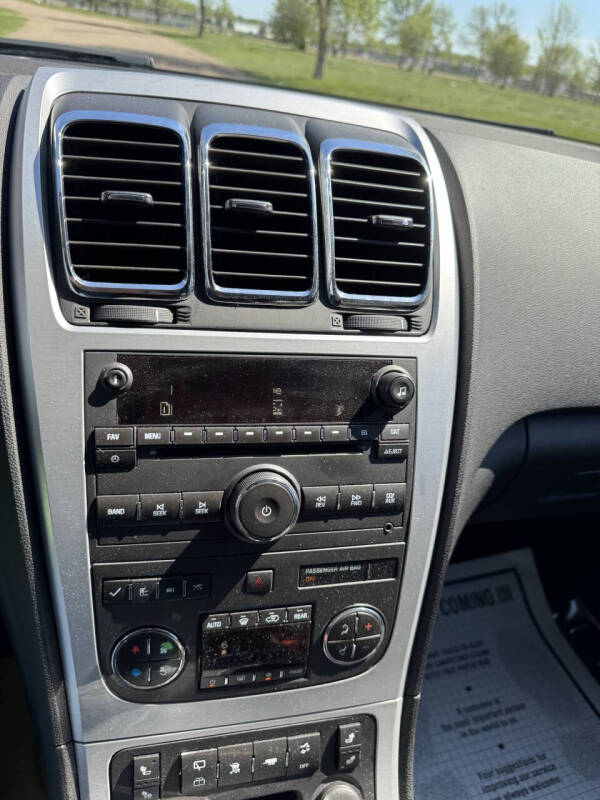 2011 GMC Acadia SLT-1