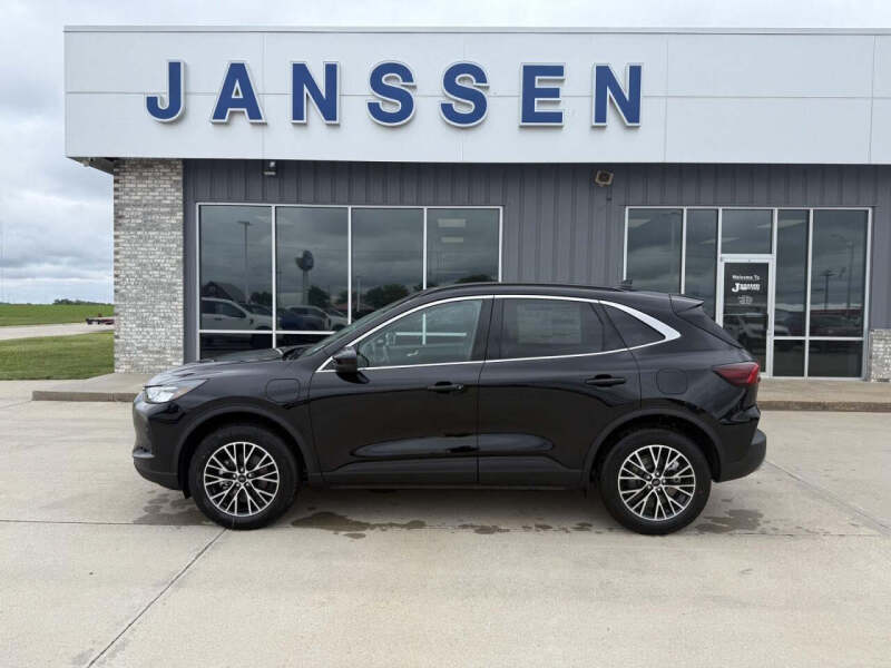 2025 Ford Escape Plug-In Hybrid PHEV