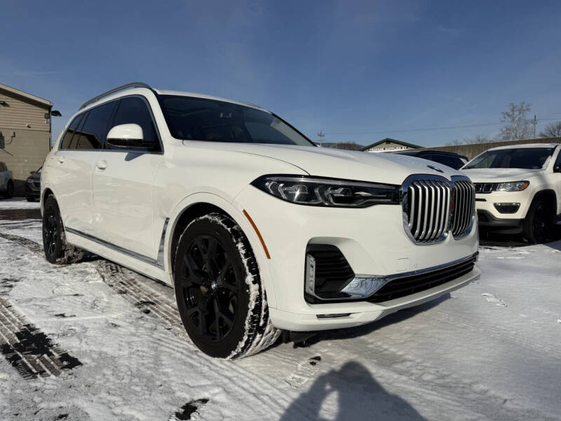 2022 BMW X7 xDrive40i