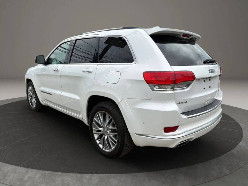 2017 Jeep Grand Cherokee Summit