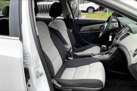 2012 Chevrolet Cruze LS