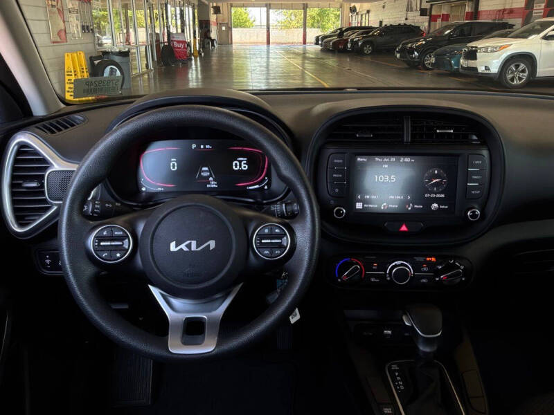 2025 Kia Soul LX