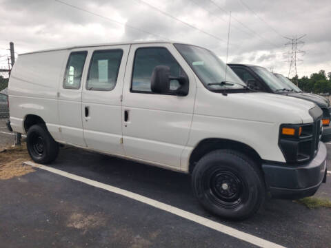 2009 Ford E-Series for sale at E Z AUTO INC. in Memphis TN