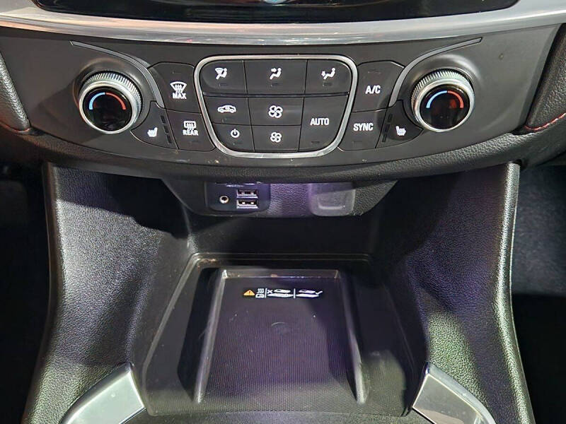 2022 Chevrolet Traverse RS