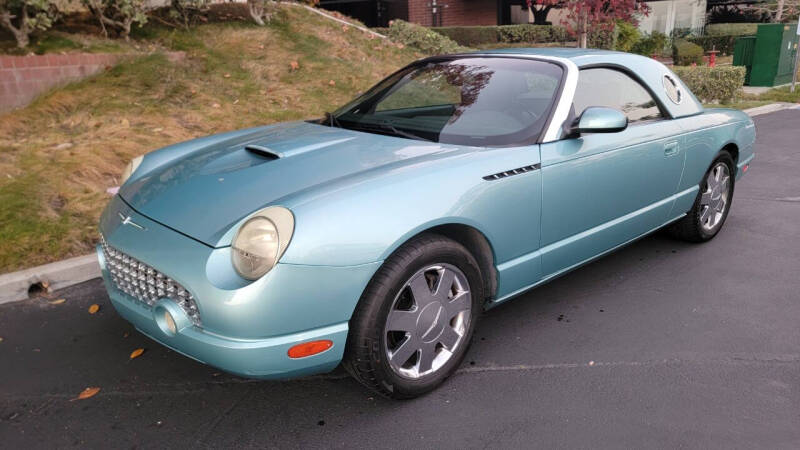 2002 Ford Thunderbird Deluxe