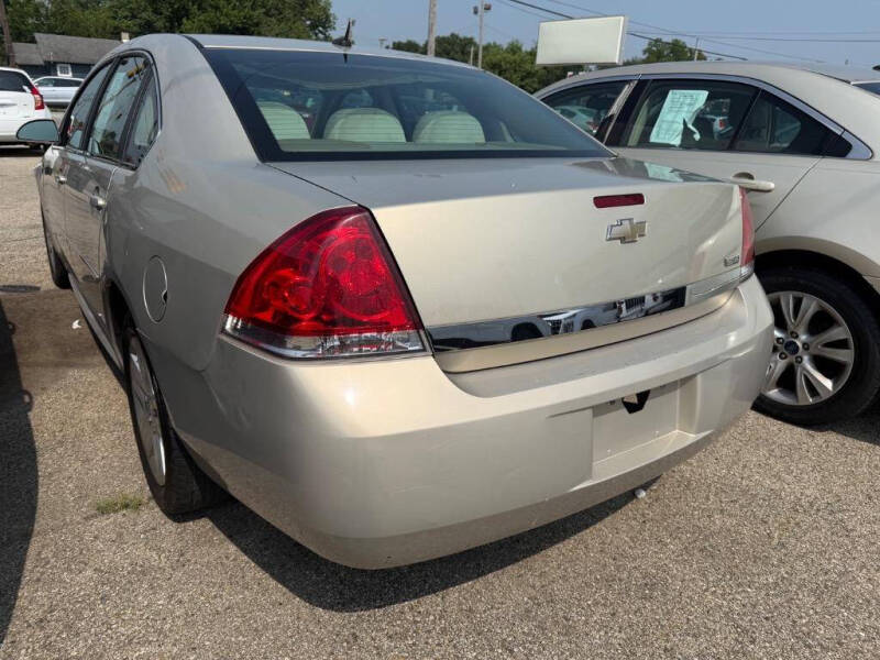 2011 Chevrolet Impala LS