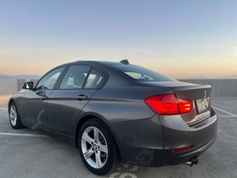 2013 BMW 3 Series 328i