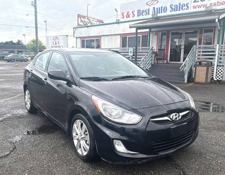 2012 Hyundai Accent GLS