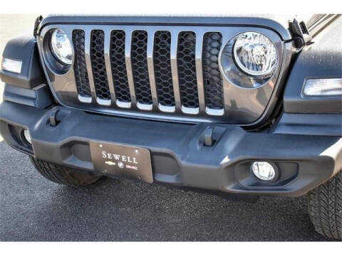2020 Jeep Gladiator Sport