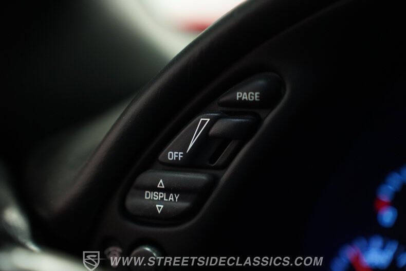 2004 Chevrolet Corvette