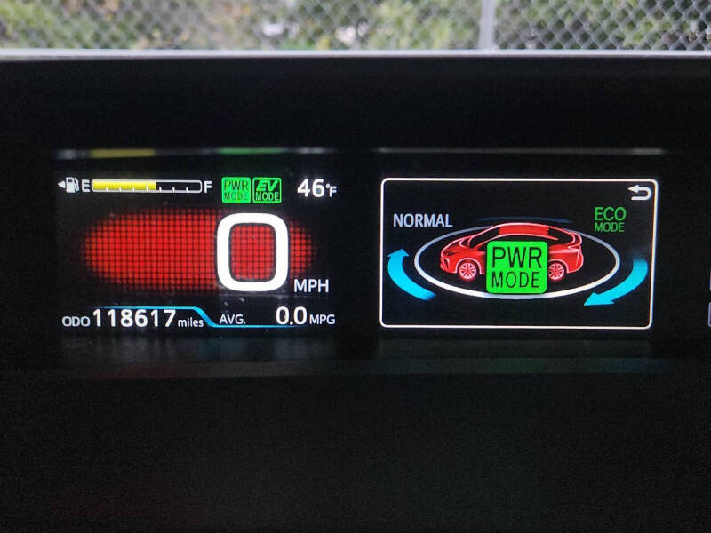 2019 Toyota Prius LE