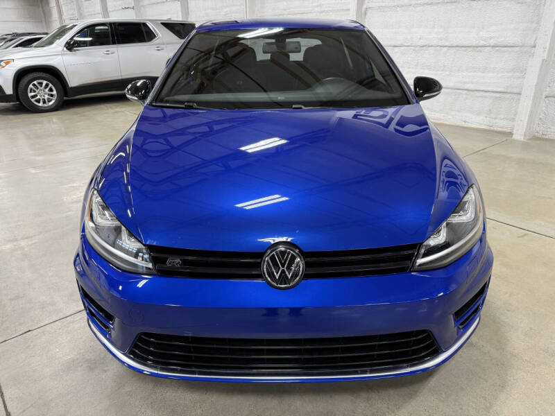 2016 Volkswagen Golf R 4Motion