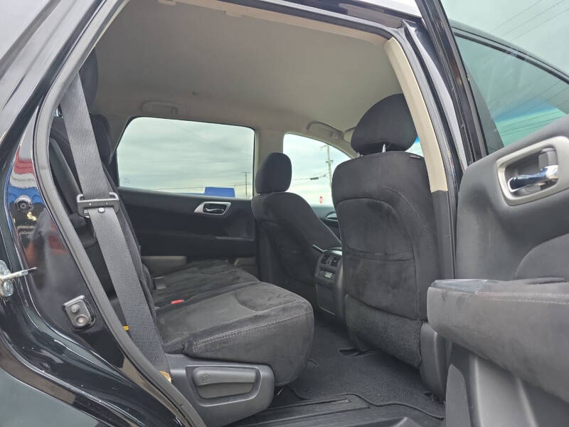 2014 Nissan Pathfinder S