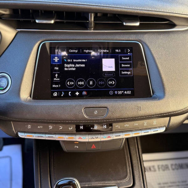 2020 Cadillac XT4 Premium Luxury