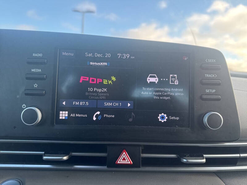 2022 Hyundai Elantra