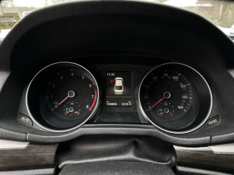 2018 Volkswagen Passat 2.0T SE