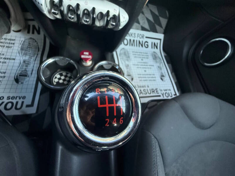 2009 MINI Cooper John Cooper Works