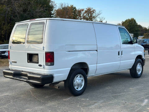 2008 Ford E-Series E-250