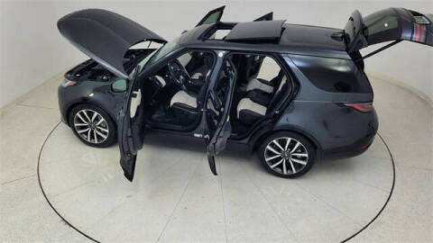 2024 Land Rover Discovery P300 Dynamic SE