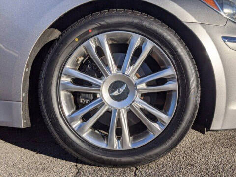 2012 Hyundai Genesis 4.6L V8