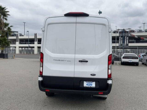 2025 Ford Transit 250