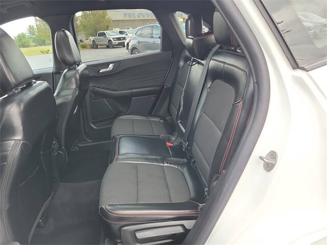 2023 Ford Escape ST-Line Select