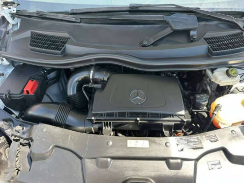 2017 Mercedes-Benz Metris Worker Cargo
