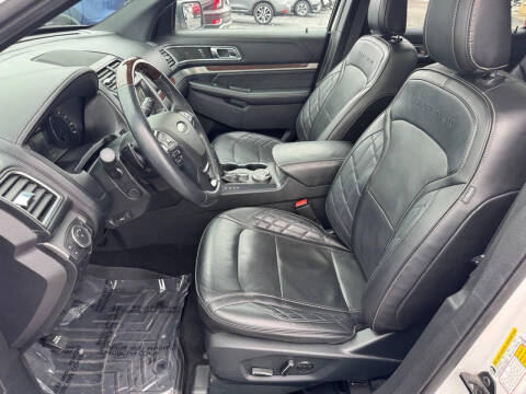2018 Ford Explorer Platinum
