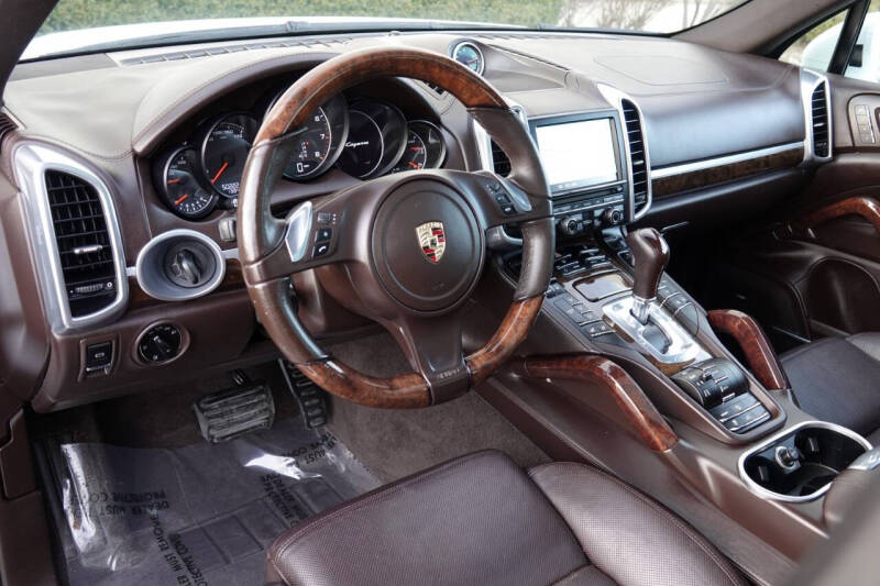 2013 Porsche Cayenne Tiptronic