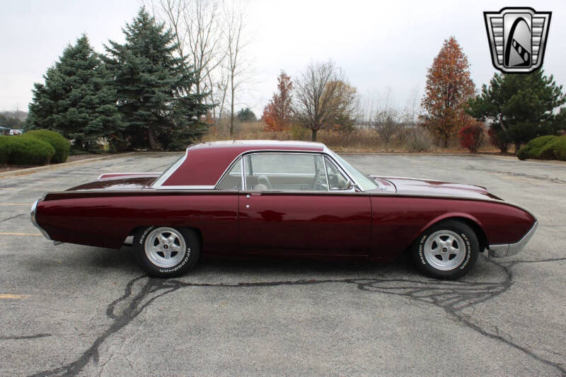 1962 Ford Thunderbird