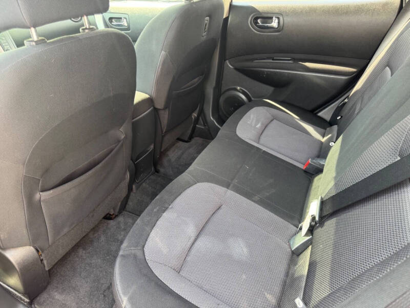 2011 Nissan Rogue SV