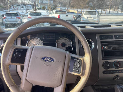 2011 Ford Expedition XLT