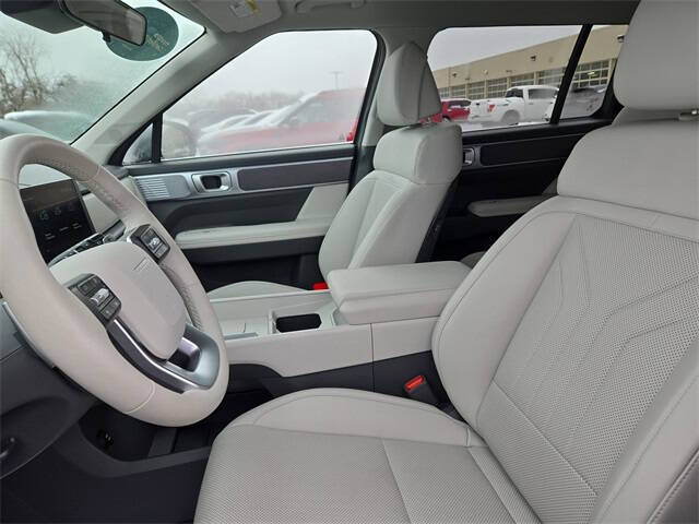 2025 Hyundai Santa Fe SEL