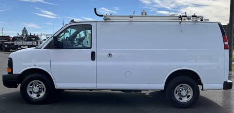 2016 Chevrolet Express 2500
