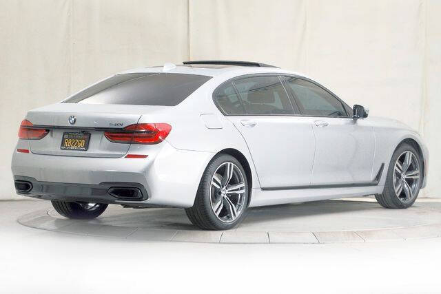 2019 BMW 7 Series 740i