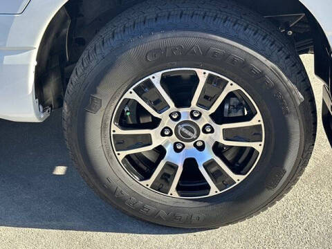 2024 Nissan Titan SV