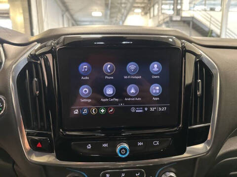 2022 Chevrolet Traverse LT Cloth