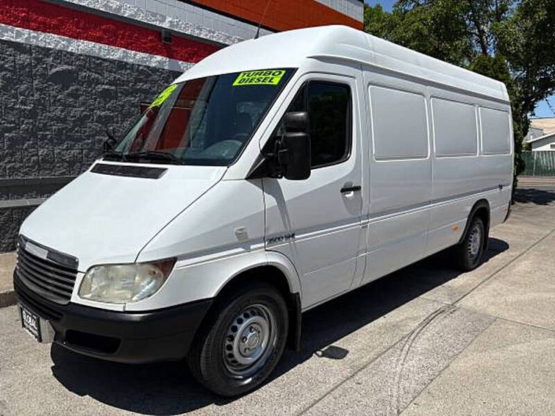 2005 Freightliner Sprinter 2500