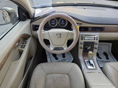 2010 Volvo XC70 3.2