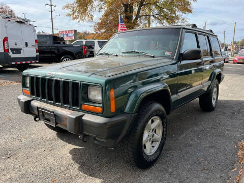 2000 Jeep Cherokee for sale at Carz Unlimited in Richmond VA