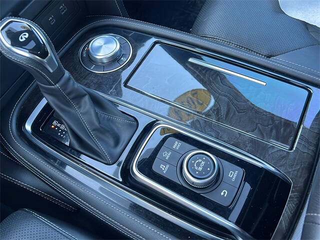 2024 Infiniti QX80 Sensory