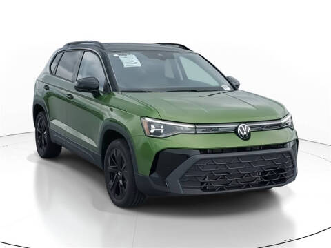 2025 Volkswagen Taos SE Black